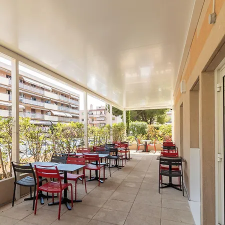 Le Grand Cap 3* Roquebrune-Cap-Martin