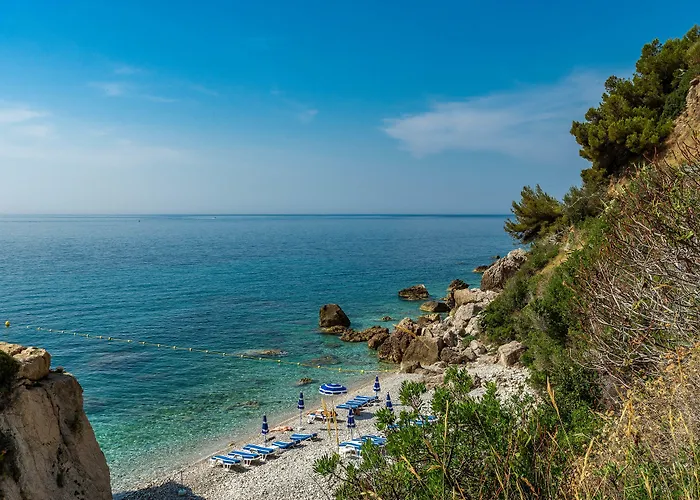 Hotel Le Grand Cap 3*